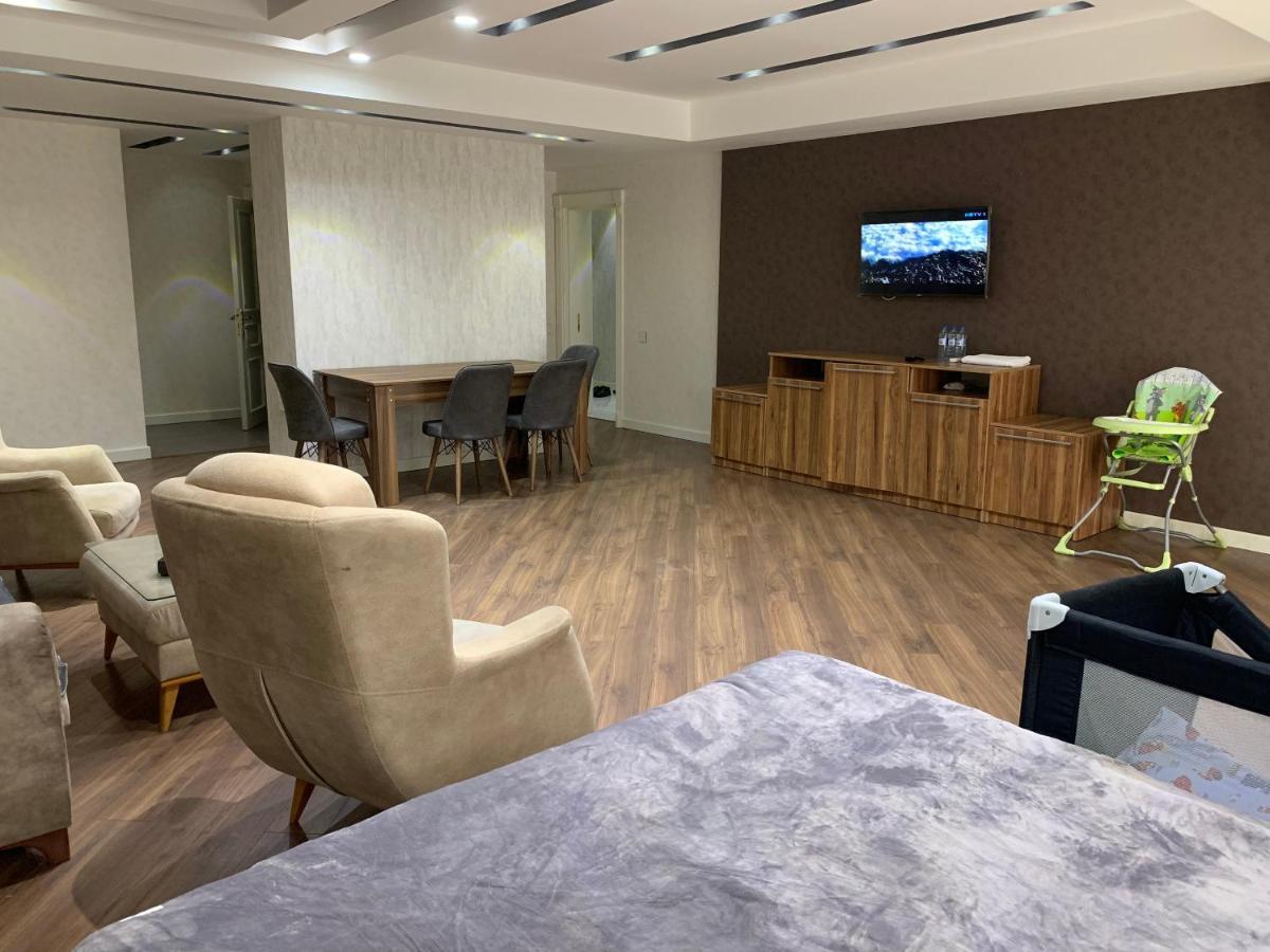 Park Azure Apartment Deluxe 2 Bedroom Baku Exterior photo