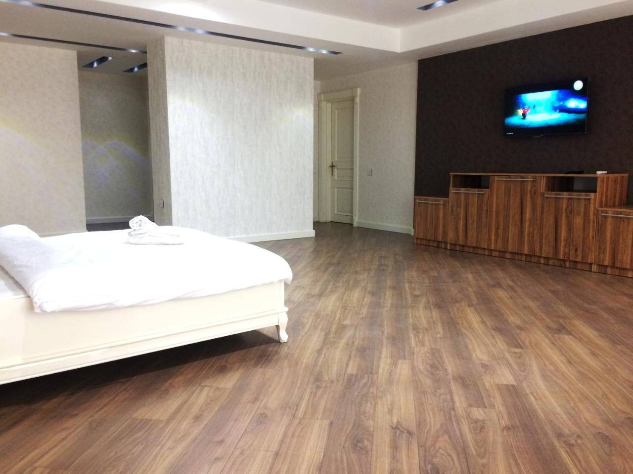Park Azure Apartment Deluxe 2 Bedroom Baku Exterior photo