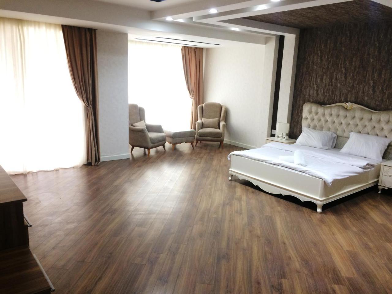 Park Azure Apartment Deluxe 2 Bedroom Baku Exterior photo
